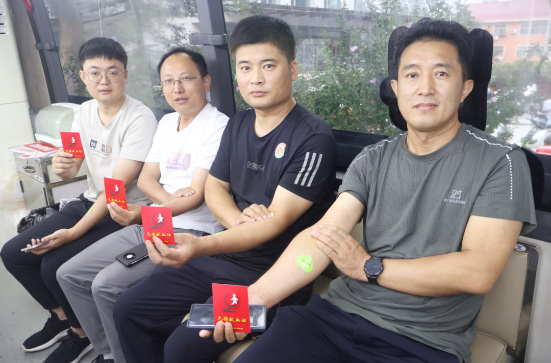 山东路桥开展“红心永向党 热血践初心”无偿献血公益活动
