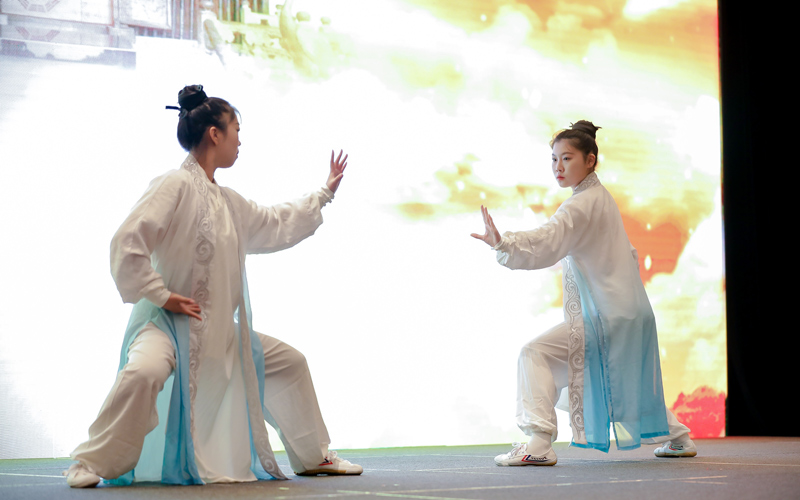 武当功夫团表演的《武当武韵》